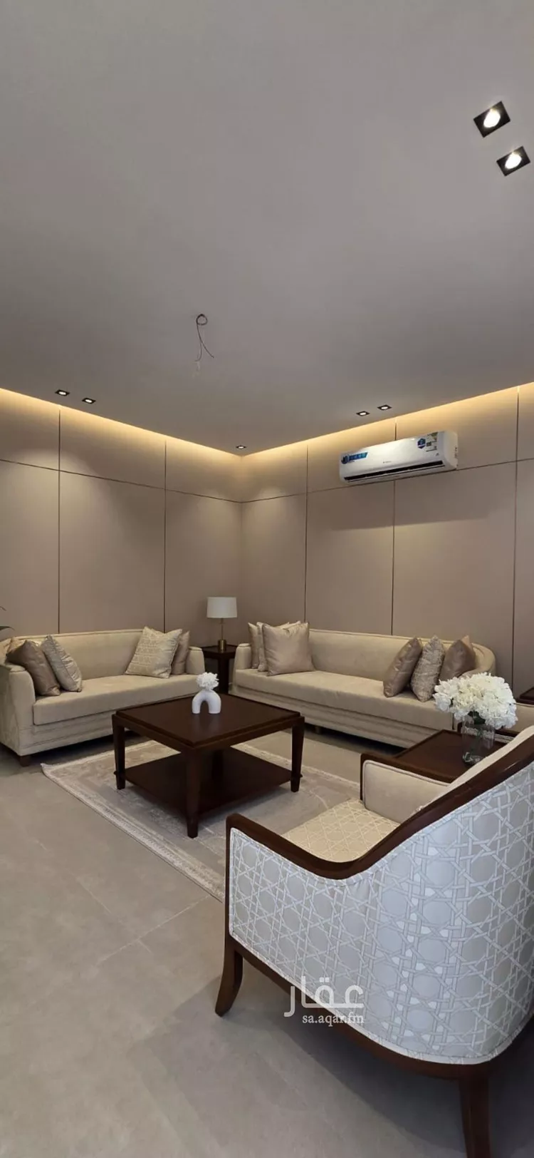 دور للبيع في شارع ابن المنذر, حي عكاظ, مدينة الرياض, منطقة الرياض صورة 3