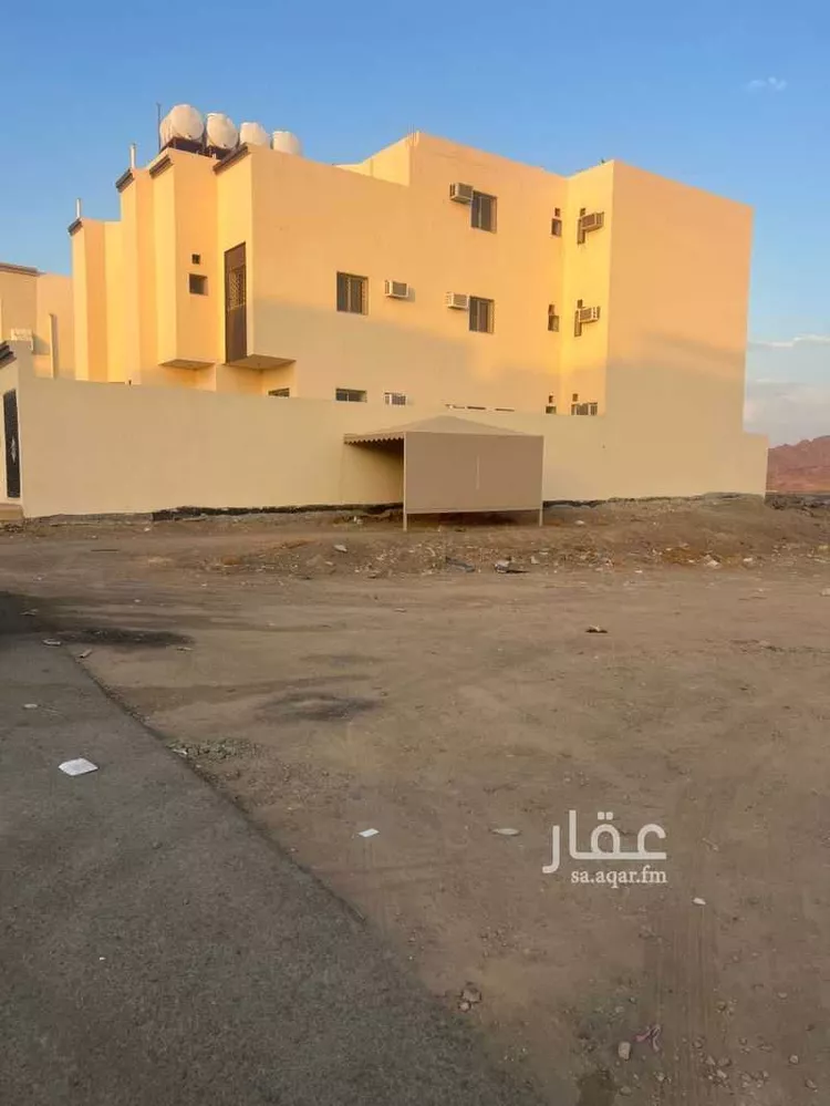 أرض للبيع في شارع نعيم بن مطرف بن معروف, حي وادي البطان, مدينة المدينة المنورة, منطقة المدينة المنورة صورة 4