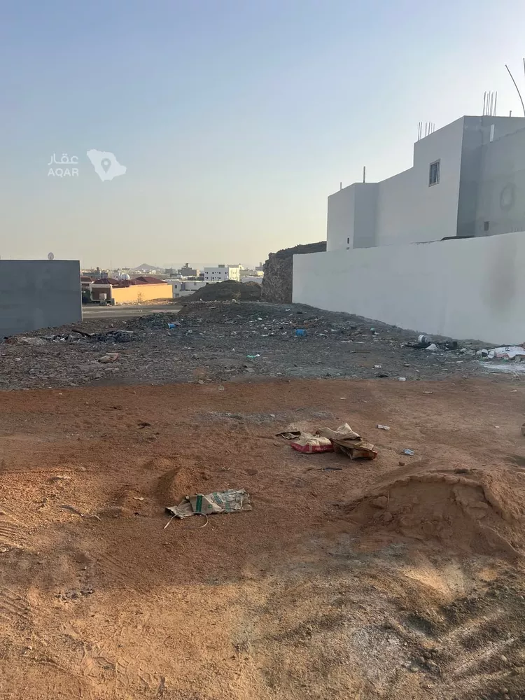 أرض للبيع في شارع وليد عبدالله حامد المزيني, حي الخضراء, مدينة المدينة المنورة, منطقة المدينة المنورة