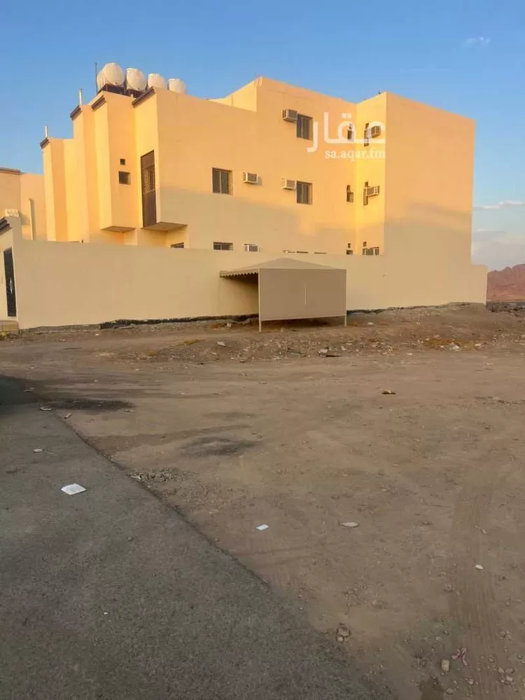أرض للبيع في شارع نعيم بن مطرف بن معروف, حي وادي البطان, مدينة المدينة المنورة, منطقة المدينة المنورة 7
