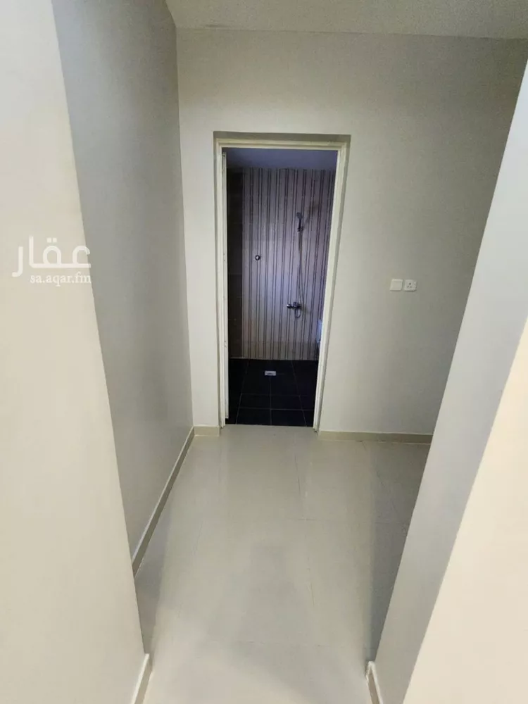 فيلا للإيجار في شارع التبريزي, حي المهدية, مدينة الرياض, منطقة الرياض صورة 5