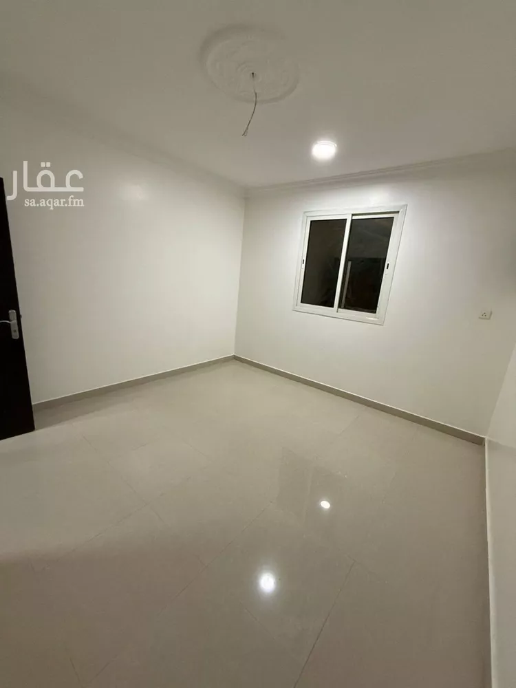 شقة للإيجار في شارع أبي عبيدة النابلسي, حي عكاظ, مدينة الرياض, منطقة الرياض