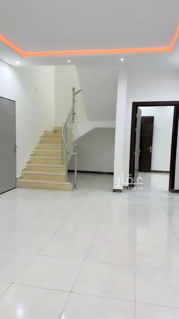 فيلا للإيجار في شارع أبي المكارم بن سهل, حي الرمال, مدينة الرياض, منطقة الرياض صورة 4