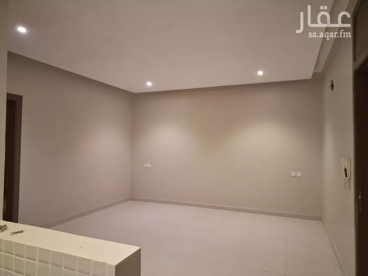 شقة للإيجار في شارع أبي عبيدة النابلسي, حي عكاظ, مدينة الرياض, منطقة الرياض