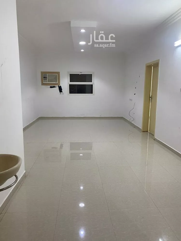 شقة للإيجار في شارع أبي عبيدة النابلسي, حي عكاظ, مدينة الرياض, منطقة الرياض صورة 5