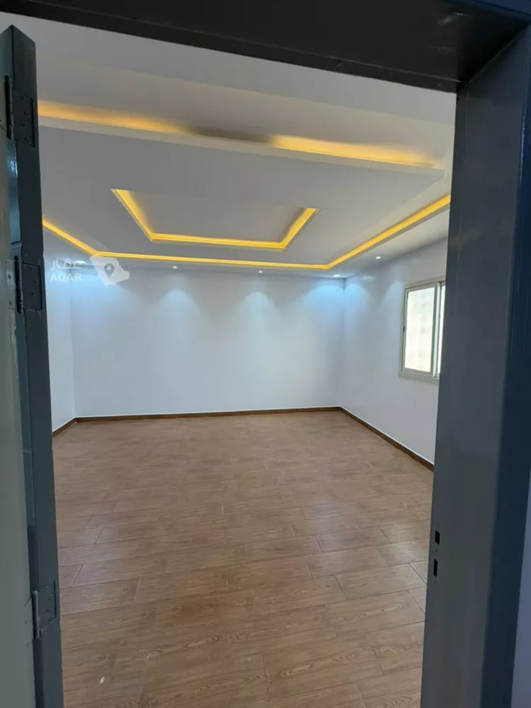 دور للإيجار في شارع لطف بن سعد السميني, حي بدر, مدينة الرياض, منطقة الرياض صورة 2
