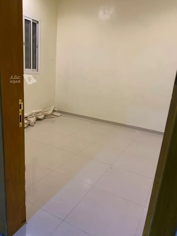 دور للإيجار في شارع لطف بن سعد السميني, حي بدر, مدينة الرياض, منطقة الرياض