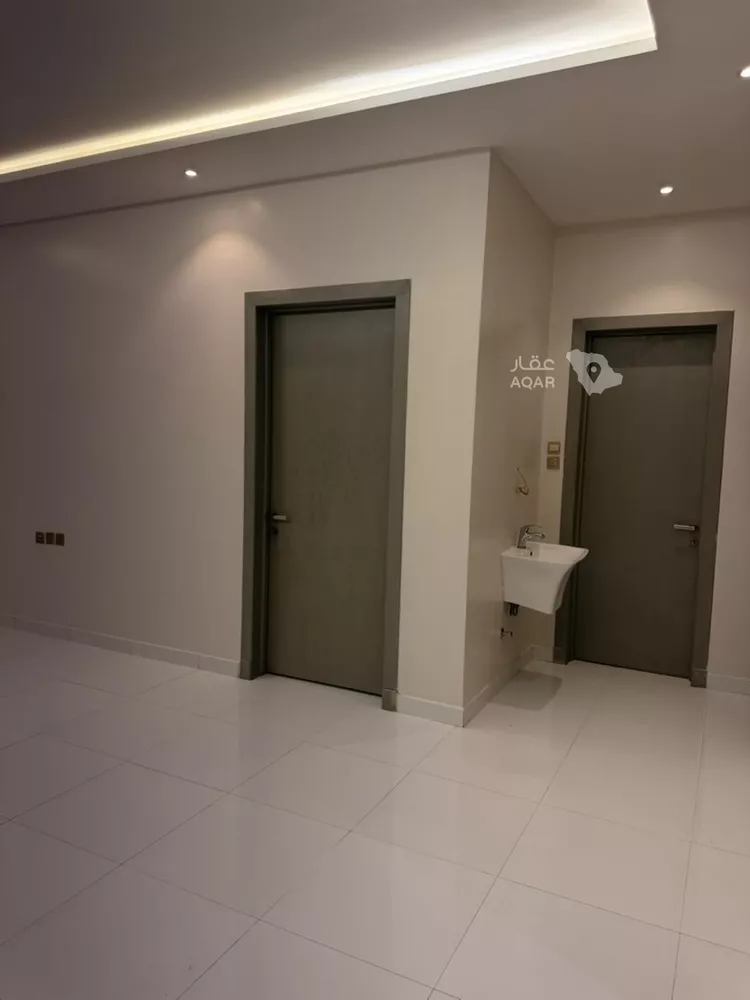 شقة للإيجار في شارع أبي عبيدة النابلسي, حي عكاظ, مدينة الرياض, منطقة الرياض 2