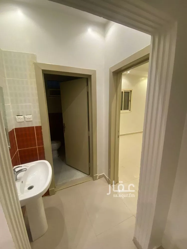 فيلا للإيجار في شارع أبي المكارم بن سهل, حي الرمال, مدينة الرياض, منطقة الرياض صورة 4