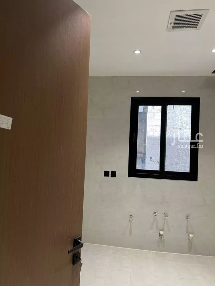 شقة للإيجار في شارع عبدالله بن محمد بن المهندس, حي القادسية, مدينة الرياض, منطقة الرياض صورة 4