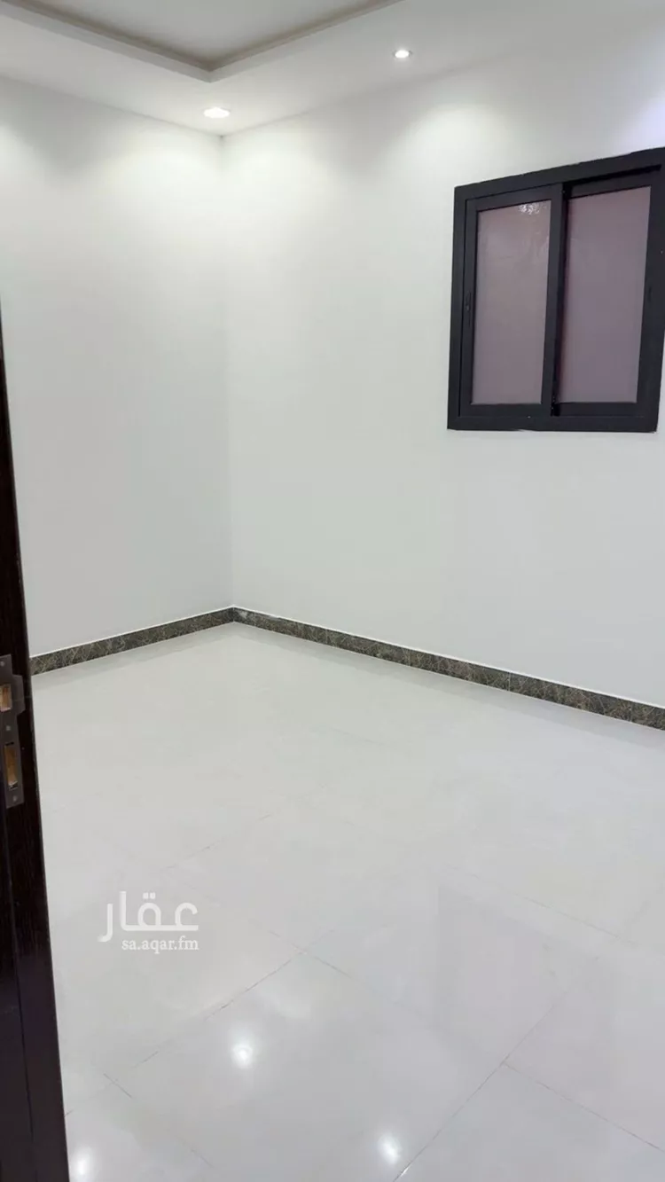 فيلا للإيجار في شارع أبي المكارم بن سهل, حي الرمال, مدينة الرياض, منطقة الرياض صورة 3