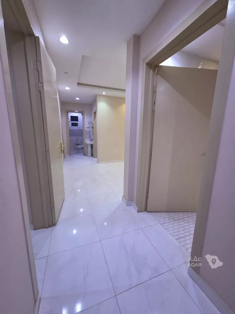 Apartment for Rent in Riyadh Al Janadriyah 8