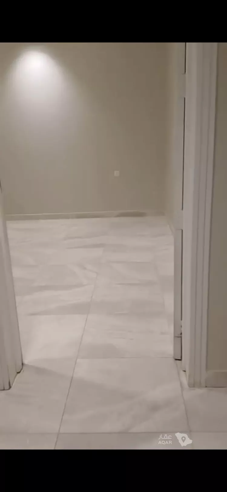 Floor for Rent in Riyadh Al Maizilah 11