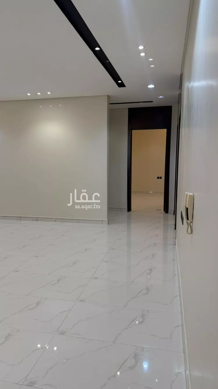 Floor for Rent in Riyadh Okaz صورة 4