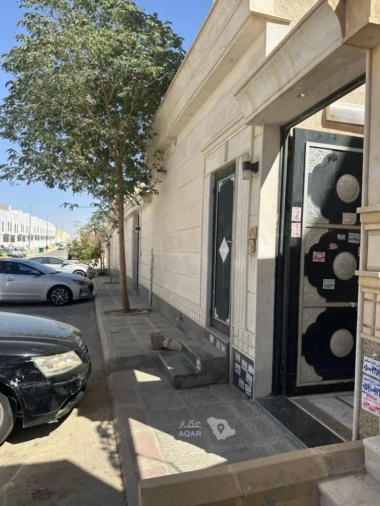 Apartment for Rent in Riyadh Al Janadriyah 2