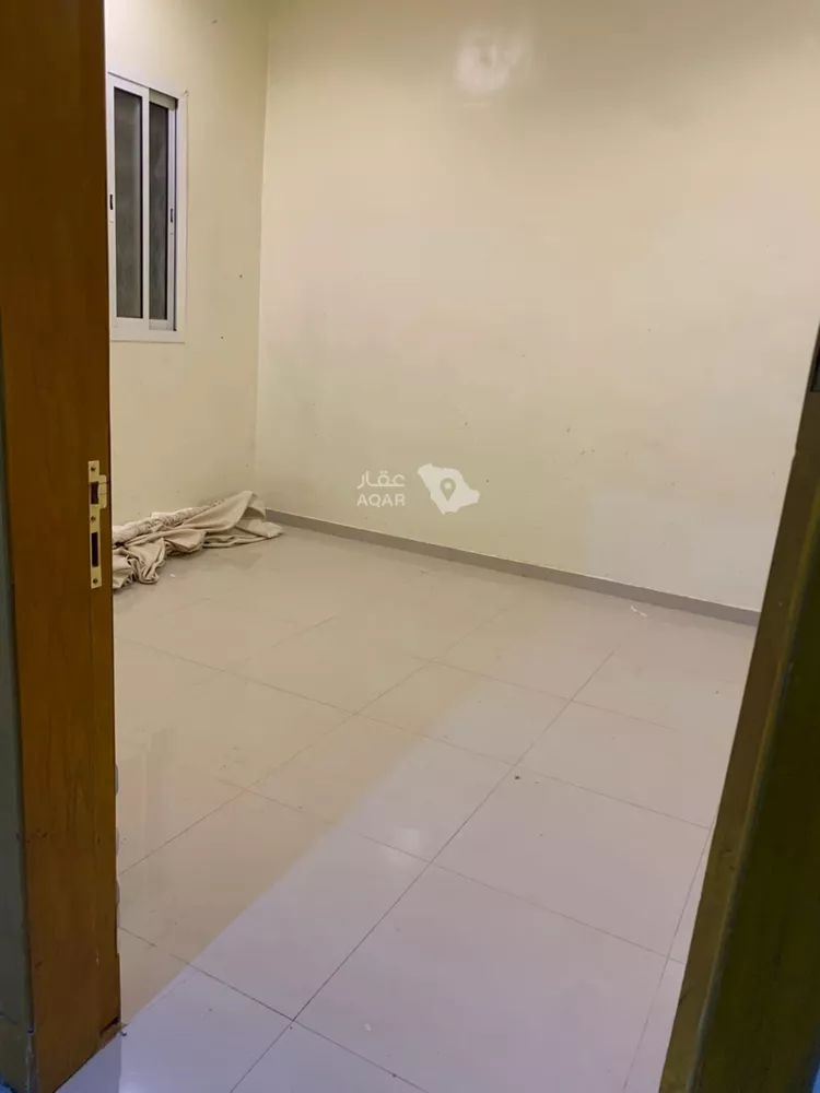 دور للإيجار في شارع عائشة بنت الخفاف, حي بدر, مدينة الرياض, منطقة الرياض 9