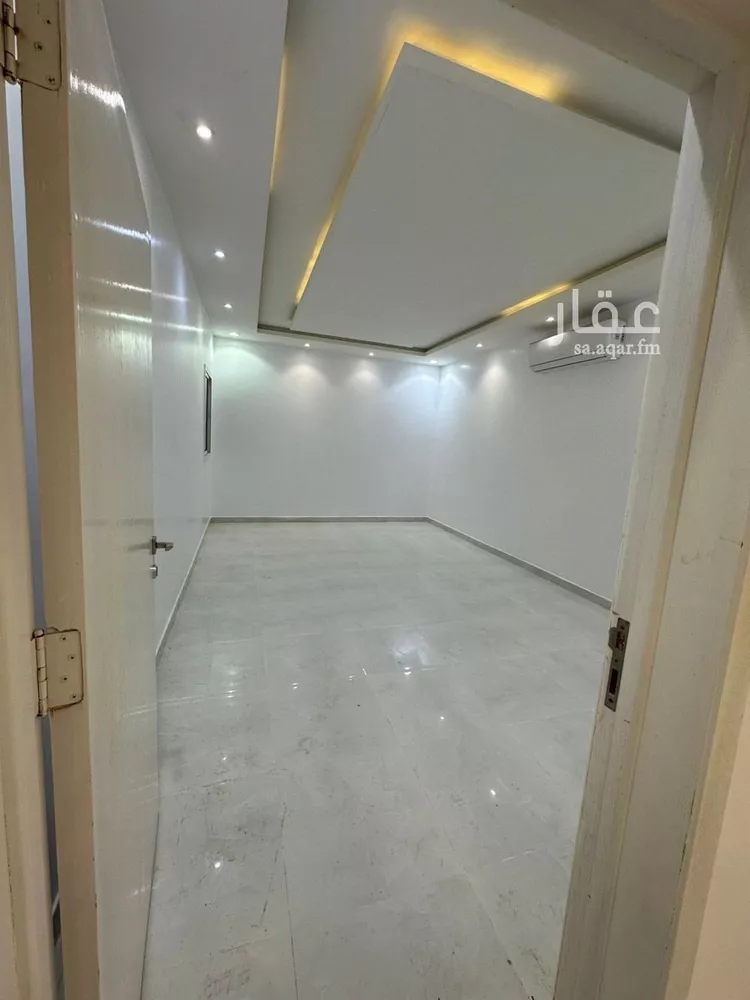 فيلا للإيجار في شارع التبريزي, حي المهدية, مدينة الرياض, منطقة الرياض صورة 4