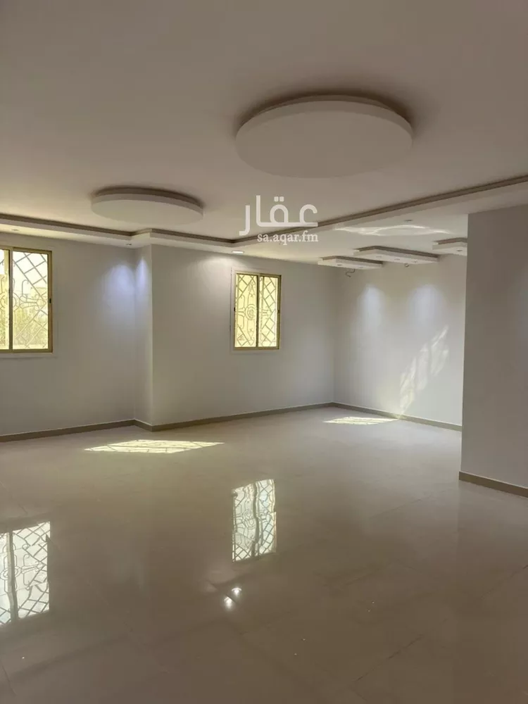 فيلا للإيجار في شارع جعفر السقاف, حي طويق, مدينة الرياض, منطقة الرياض صورة 5