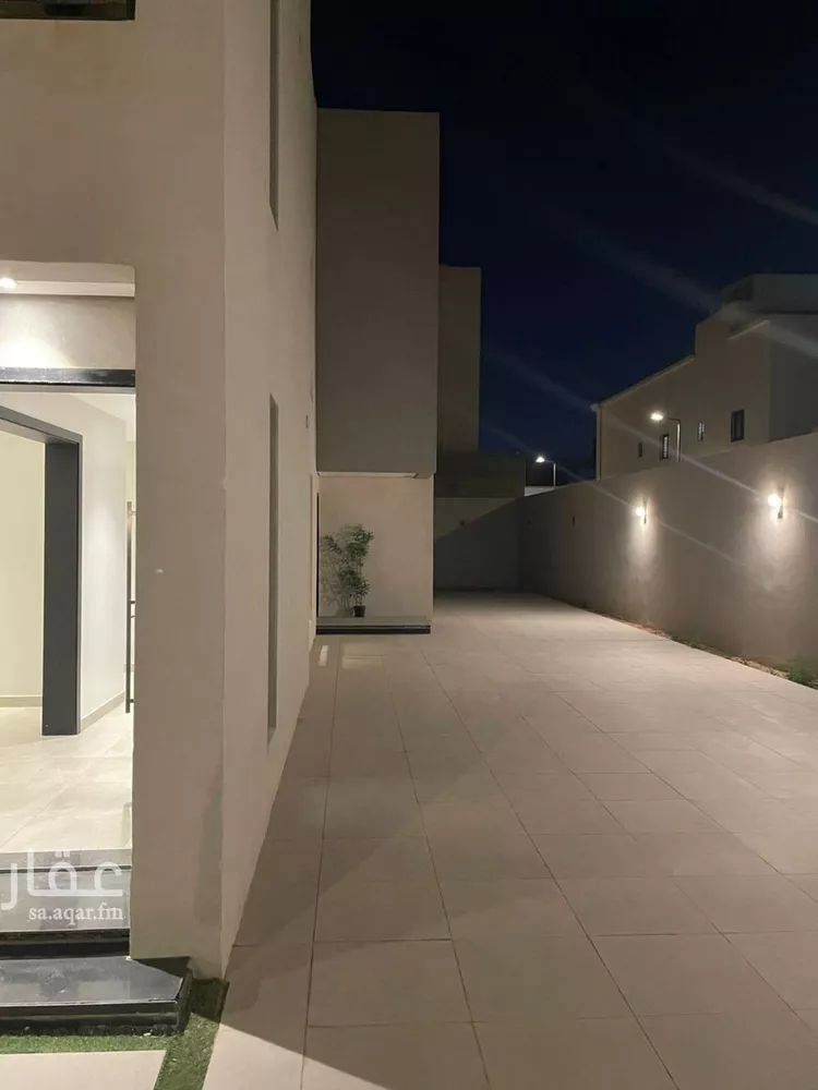 فيلا للإيجار في شارع كعب الهجري, حي عكاظ, مدينة الرياض, منطقة الرياض