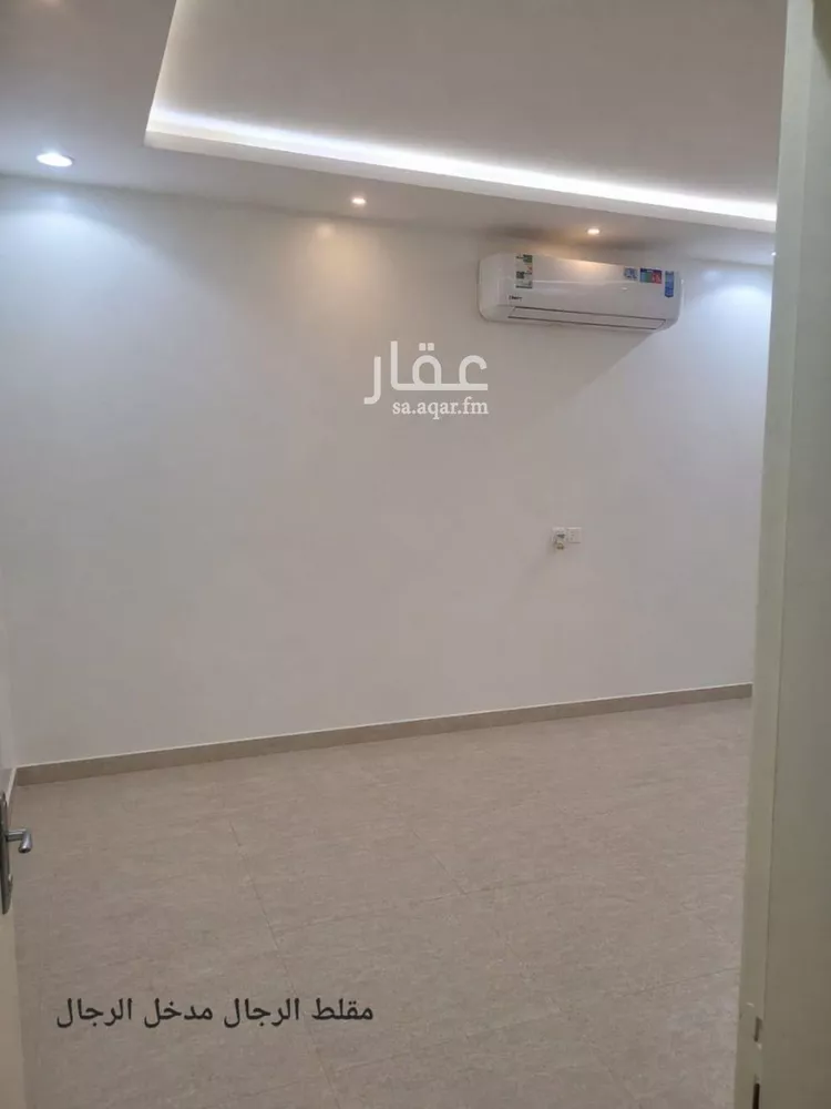 فيلا للبيع في شارع المنذر بن سعيد, حي بدر, مدينة الرياض, منطقة الرياض 8