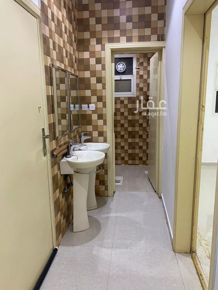 شقة للإيجار في شارع أبي عبيدة النابلسي, حي عكاظ, مدينة الرياض, منطقة الرياض