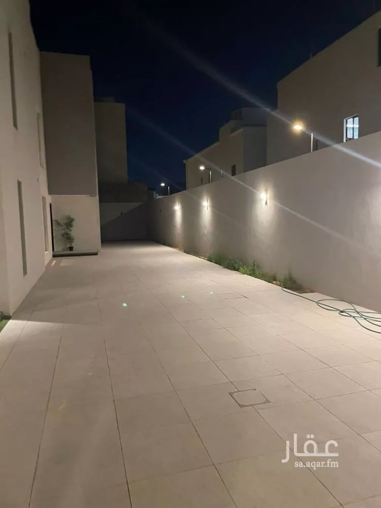 فيلا للإيجار في شارع كعب الهجري, حي عكاظ, مدينة الرياض, منطقة الرياض صورة 2