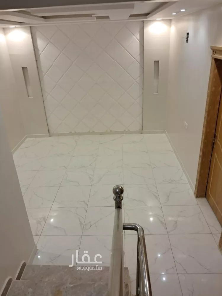 فيلا للإيجار في شارع كعب الهجري, حي عكاظ, مدينة الرياض, منطقة الرياض