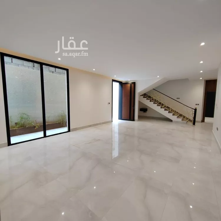 فيلا للإيجار في شارع عروة بن الجعد, حي العارض, مدينة الرياض, منطقة الرياض صورة 3