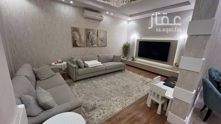 فيلا للبيع في شارع عبدالرحمن بن محمد بن مسلمه الانصاري, حي العارض, مدينة الرياض, منطقة الرياض صورة 2