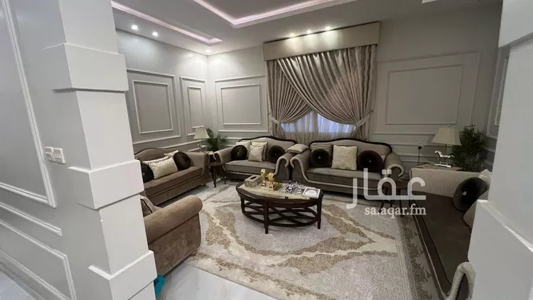 فيلا للبيع في شارع عبدالرحمن بن محمد بن مسلمه الانصاري, حي العارض, مدينة الرياض, منطقة الرياض صورة 2