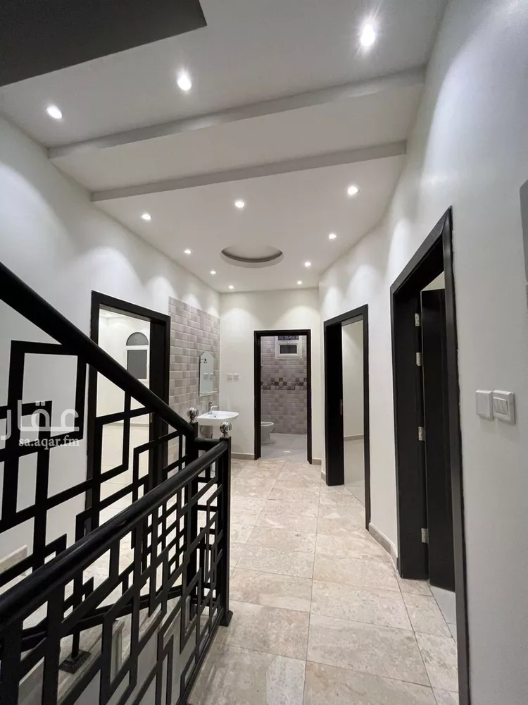فيلا للإيجار في شارع رقم 520, حي النرجس, مدينة الرياض, منطقة الرياض صورة 2