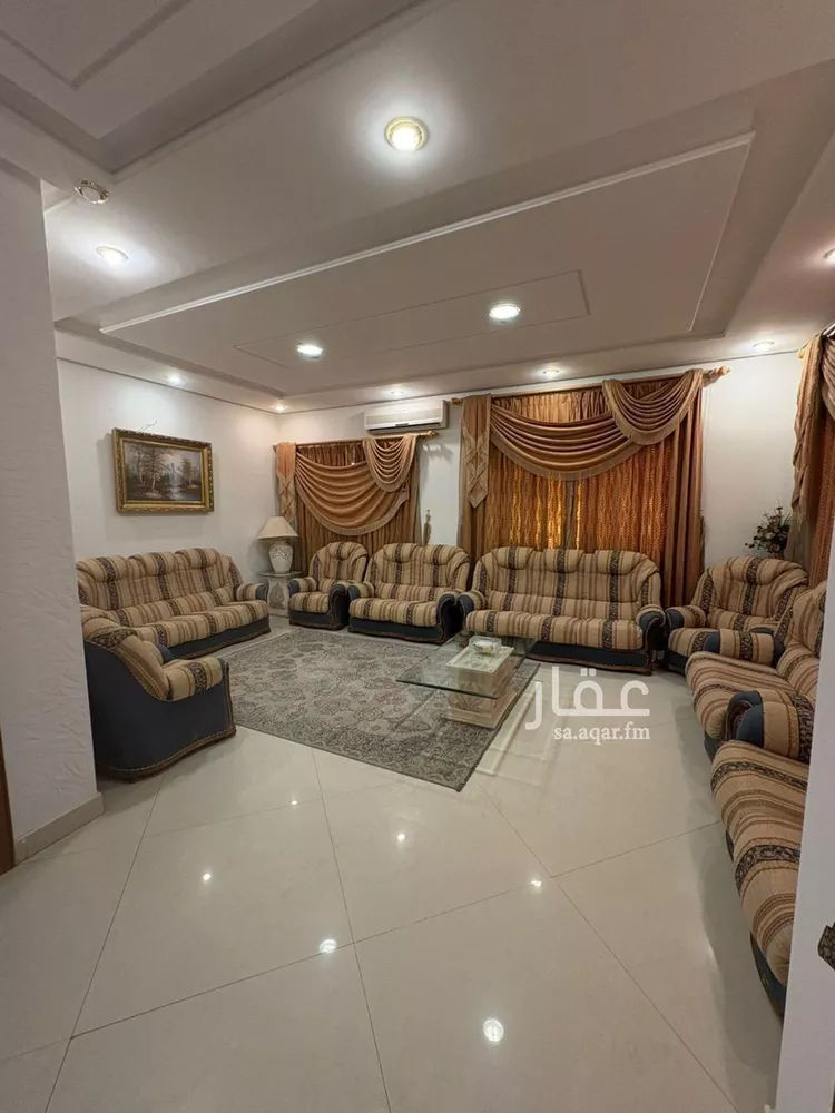 فيلا للبيع في شارع صبيا, حي الوادي, مدينة الرياض, منطقة الرياض صورة 2