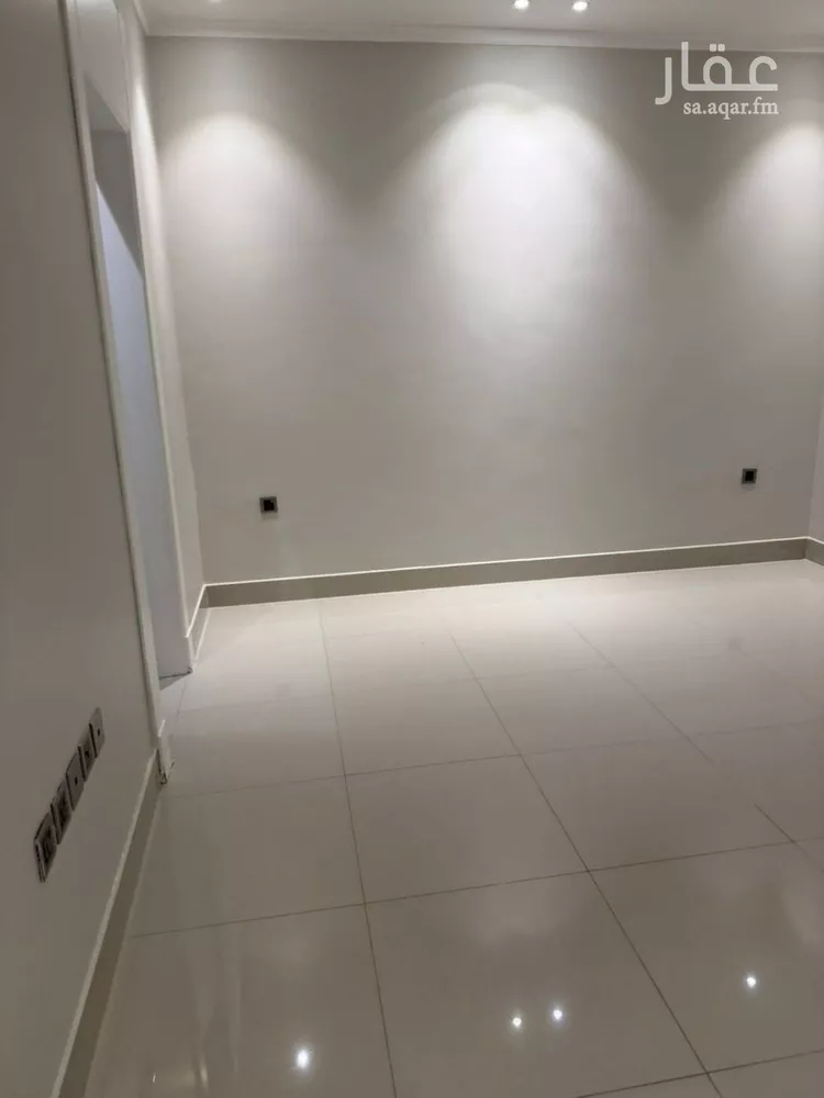 شقة للبيع في شارع محمد البرقي, حي الملقا, مدينة الرياض, منطقة الرياض صورة 4