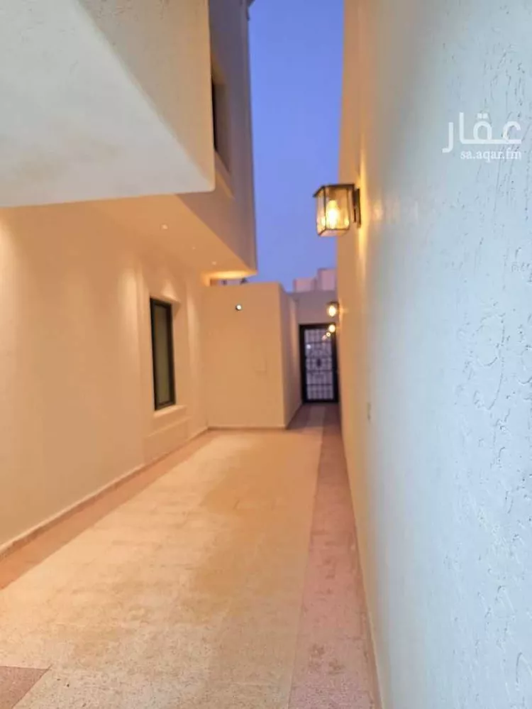 فيلا للبيع في شارع رقم 222, حي ظهرة لبن, مدينة الرياض, منطقة الرياض صورة 2