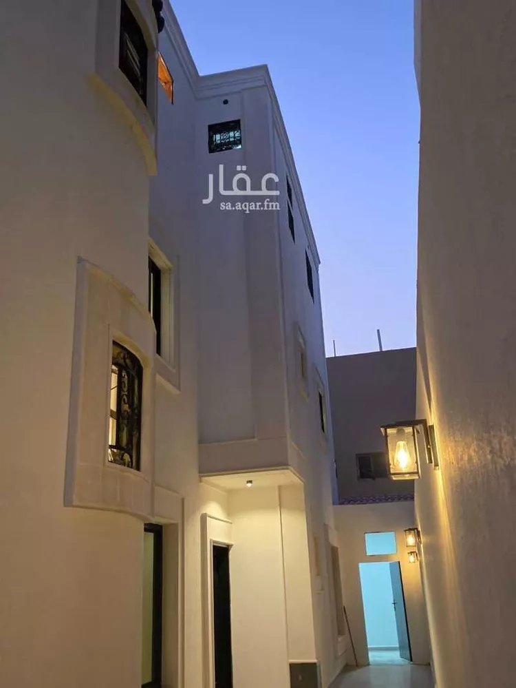 فيلا للبيع في شارع رقم 222, حي ظهرة لبن, مدينة الرياض, منطقة الرياض