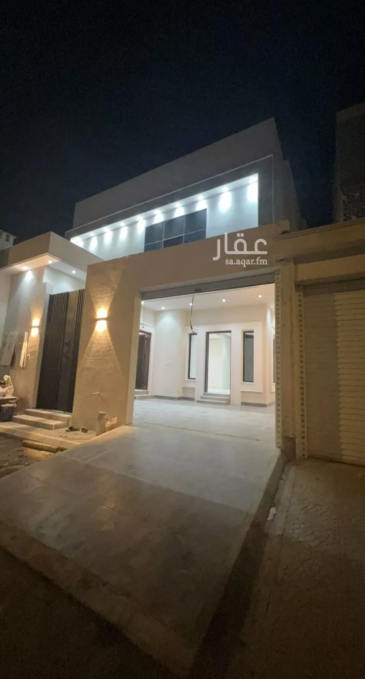 فيلا للبيع في شارع جبل بتران, حي القادسية, مدينة الرياض, منطقة الرياض