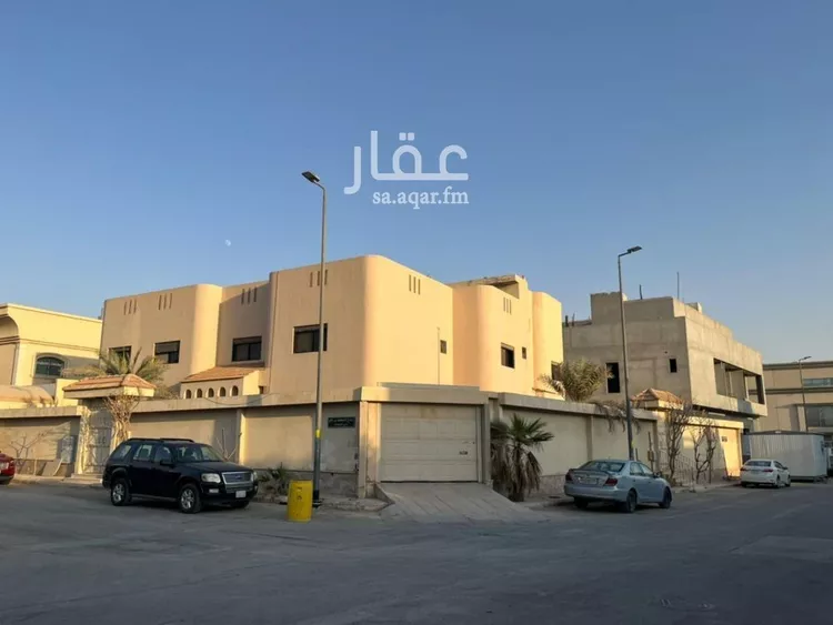 فيلا للإيجار في شارع الحكم بن نافع, حي الروضة, مدينة الرياض, منطقة الرياض