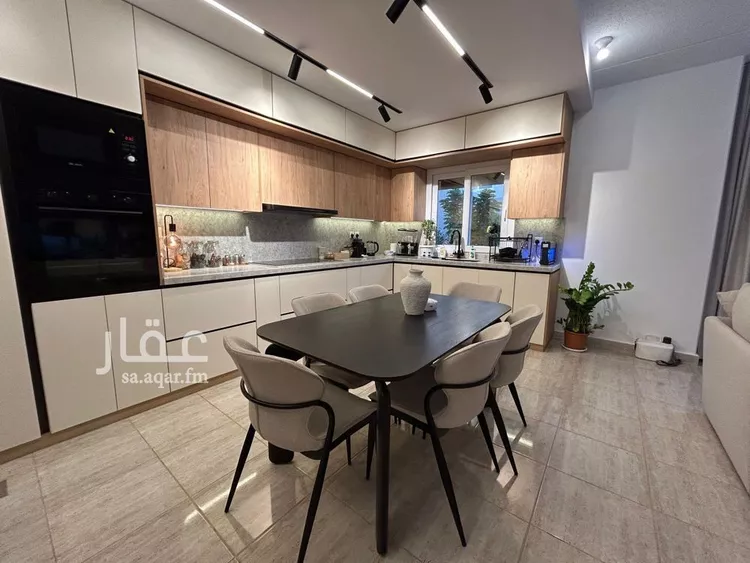 فيلا للإيجار في شارع أبي الغنائم الكتان, حي مطار الملك خالد الدولي, مدينة الرياض, منطقة الرياض صورة 4