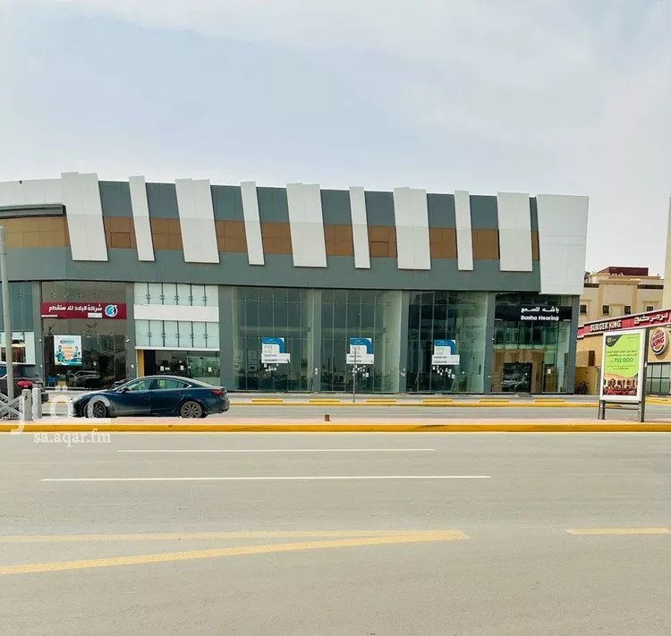عمارة للإيجار في شارع ابن فرحان, حي الحزام الذهبي, مدينة الاحساء, المنطقة الشرقية صورة 2