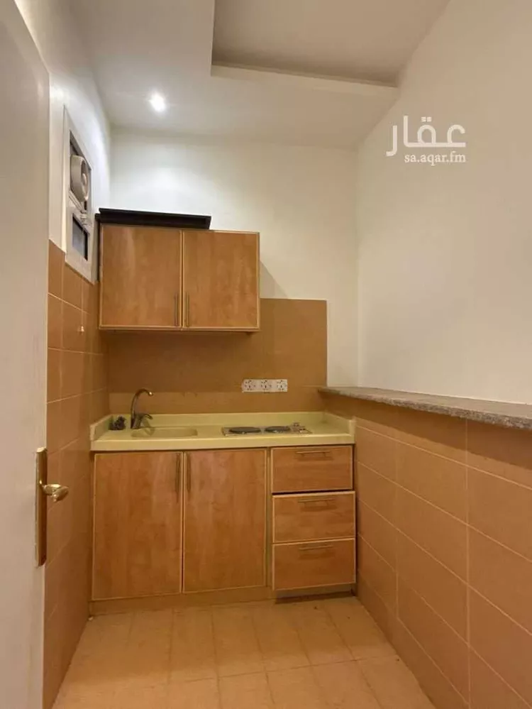 Commercial Office for Rent in Riyadh Al Qirawan صورة 5