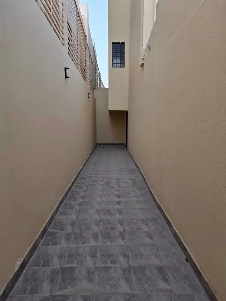 Floor for Rent in Riyadh Al Malqa صورة 2