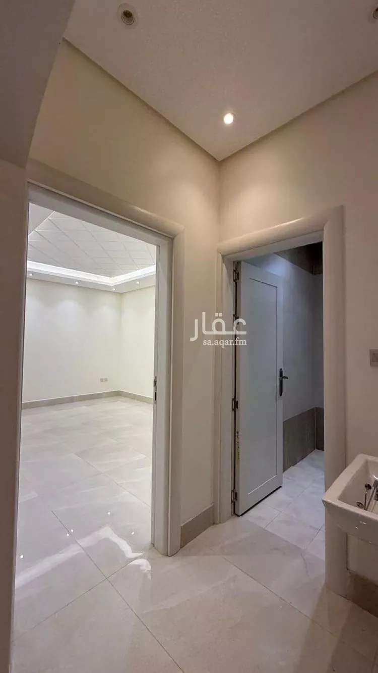 شقة للإيجار في شارع محمد بن سحمي, حي القيروان, مدينة الرياض, منطقة الرياض صورة 2