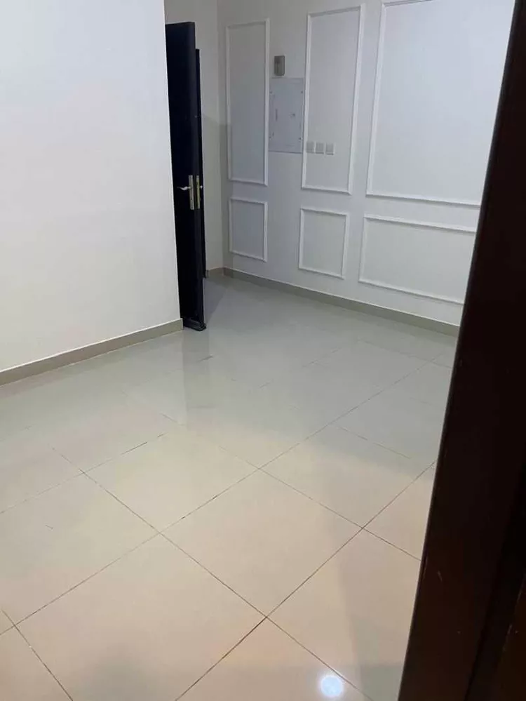 شقة للإيجار في شارع الملك فهد ابن عبدالعزيز سعود, حي الروضة, مدينة حريملاء, منطقة الرياض صورة 3