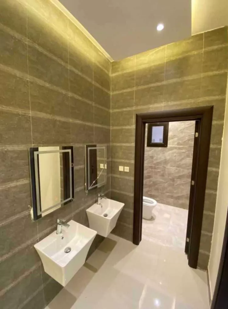 Apartment for Rent in Ad Diriyah Al Khalidiyah صورة 3