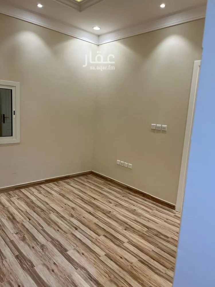 شقة للإيجار في شارع حمود بن ناصر بن عمر, حي القيروان, مدينة الرياض, منطقة الرياض صورة 4