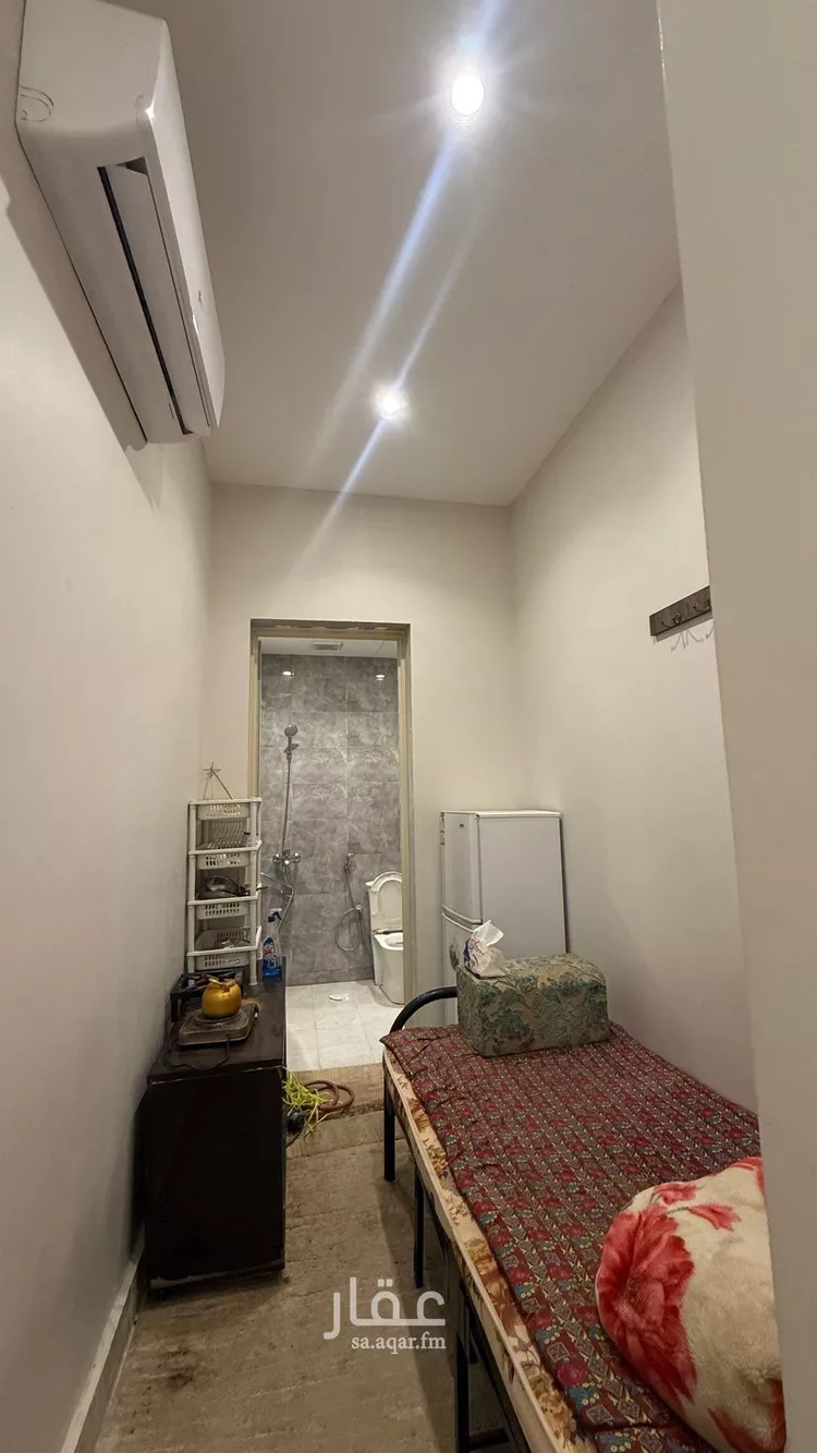 غرفة للإيجار في شارع عيسي الماص, حي القيروان, مدينة الرياض, منطقة الرياض