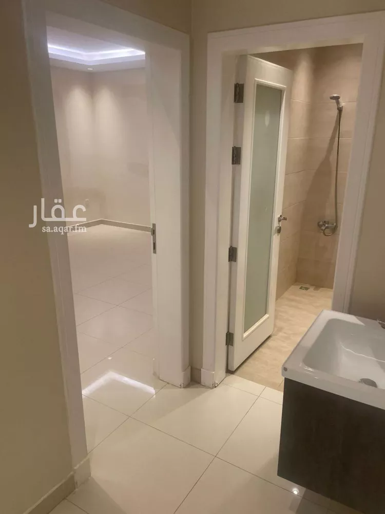 شقة للإيجار في شارع أبي ظهير العصيمي, حي القيروان, مدينة الرياض, منطقة الرياض