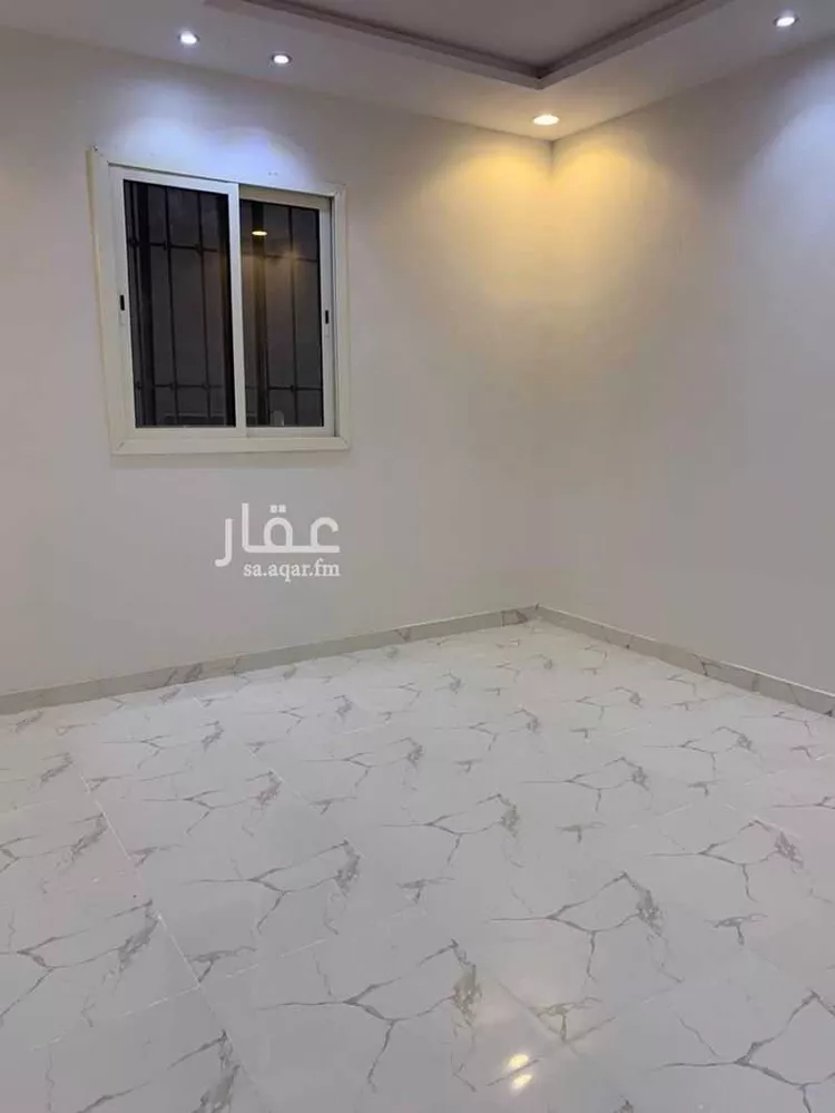 فيلا للإيجار في شارع شارع صالح بن علي ابو الورود, حي الرمال, مدينة الرياض, منطقة الرياض صورة 2