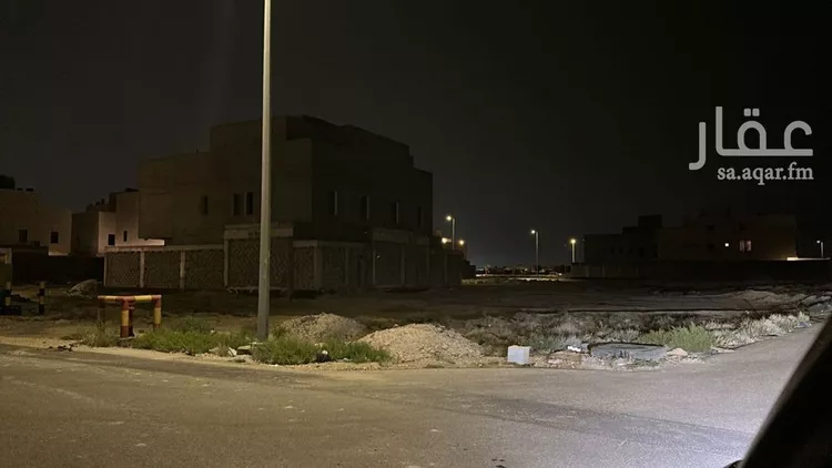 أرض للبيع في شارع خالد ابن احمد السديري, حي الدانة, مدينة الاحساء, المنطقة الشرقية