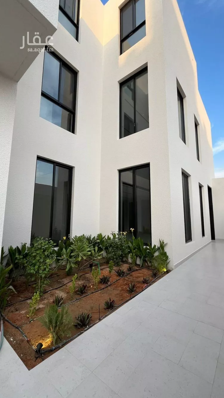 فيلا للبيع في شارع مليح بن طريف, حي المهدية, مدينة الرياض, منطقة الرياض صورة 2